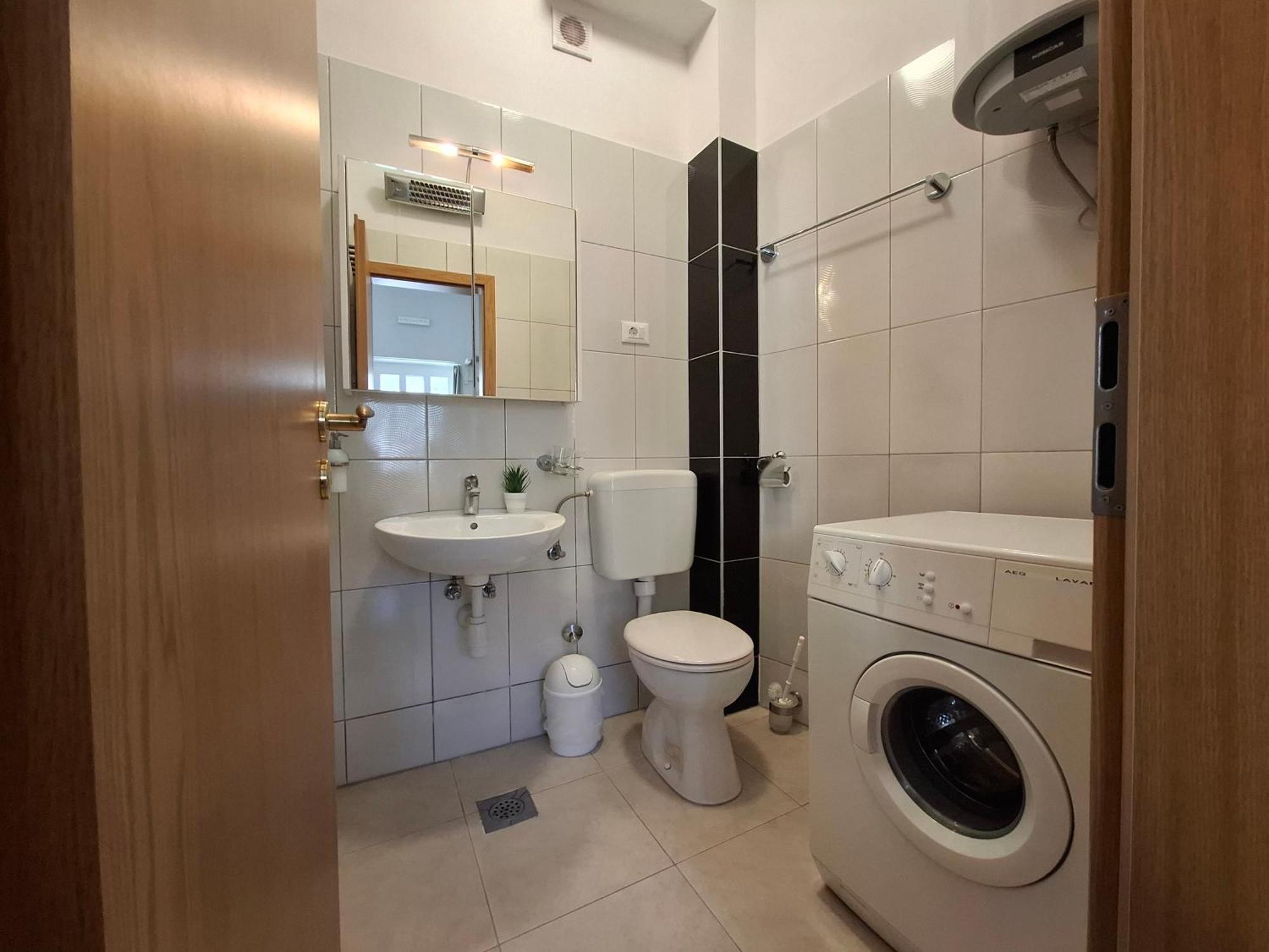 Apartment Kastilac คาชเตลา ภายนอก รูปภาพ