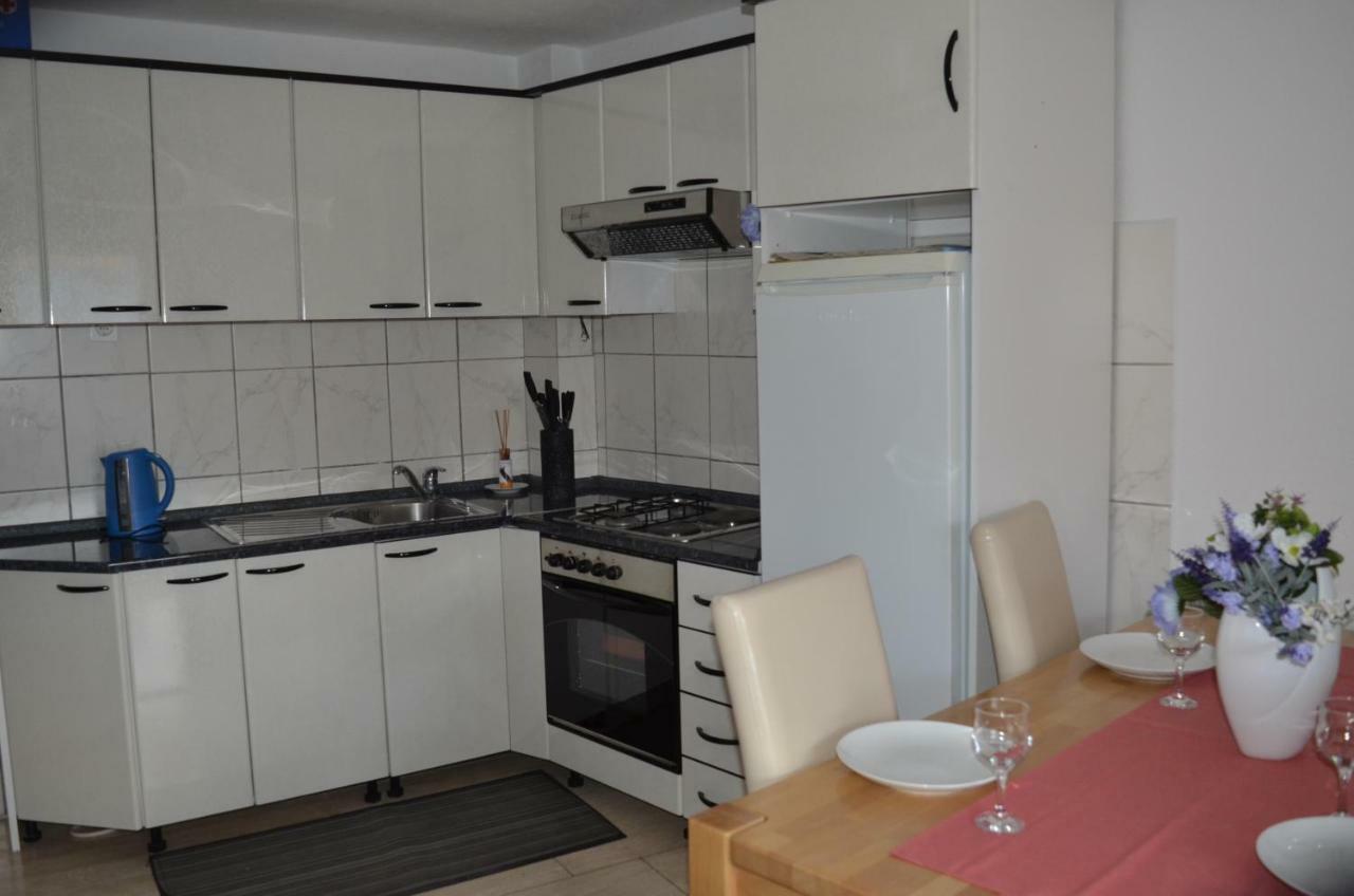 Apartment Kastilac คาชเตลา ภายนอก รูปภาพ